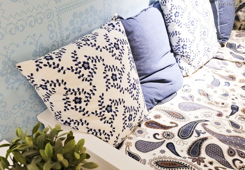 家居抱枕沙发图片