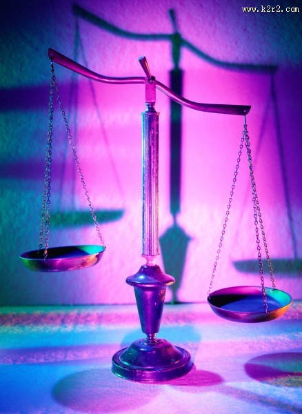 科幻色彩下的办公用品图片