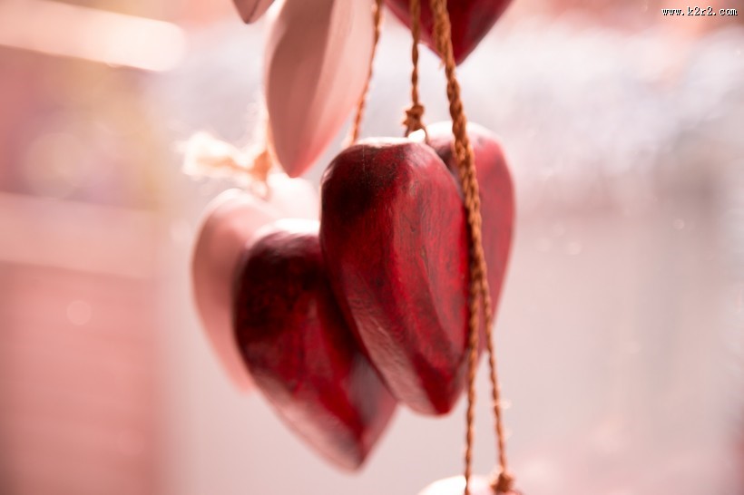 木质爱心形状挂饰图片大全
