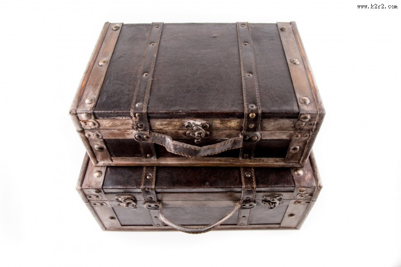 木质手提箱图片