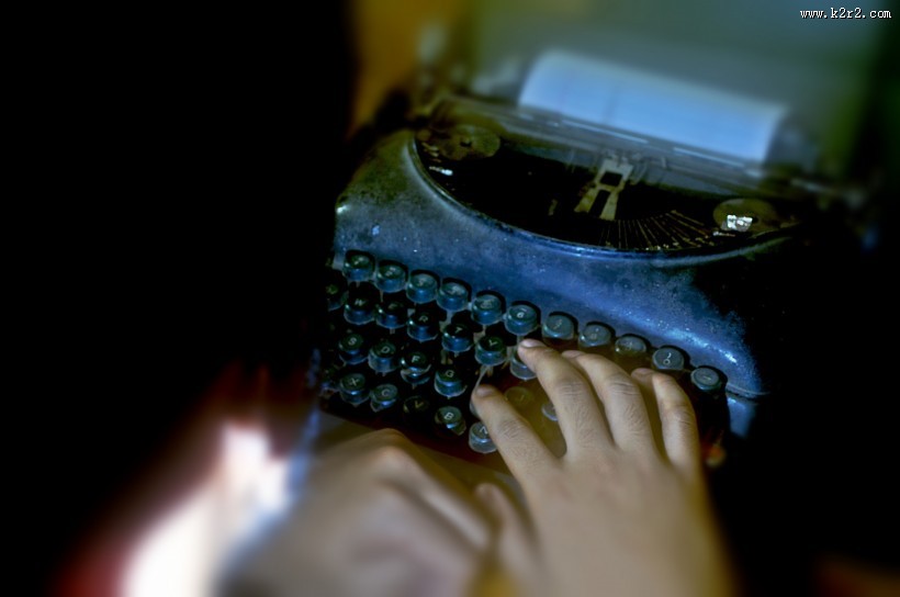 古董打字机图片
