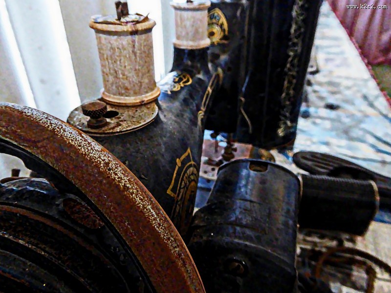 老式缝纫机图片