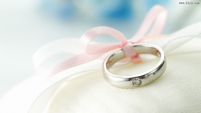 唯美浪漫戒指图片
