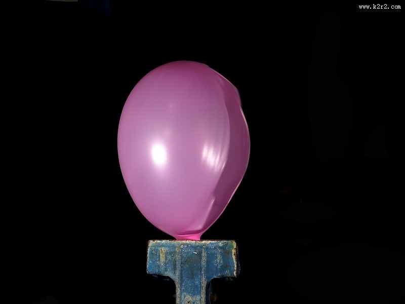 气球破裂至完爆瞬间图片