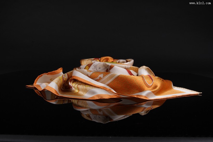 优雅的丝巾图片