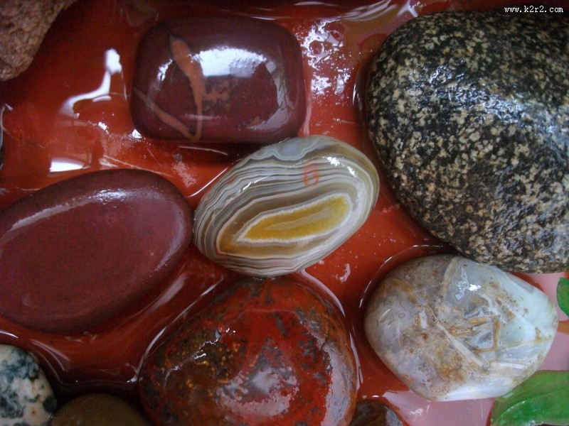 杂乱的鹅卵石图片