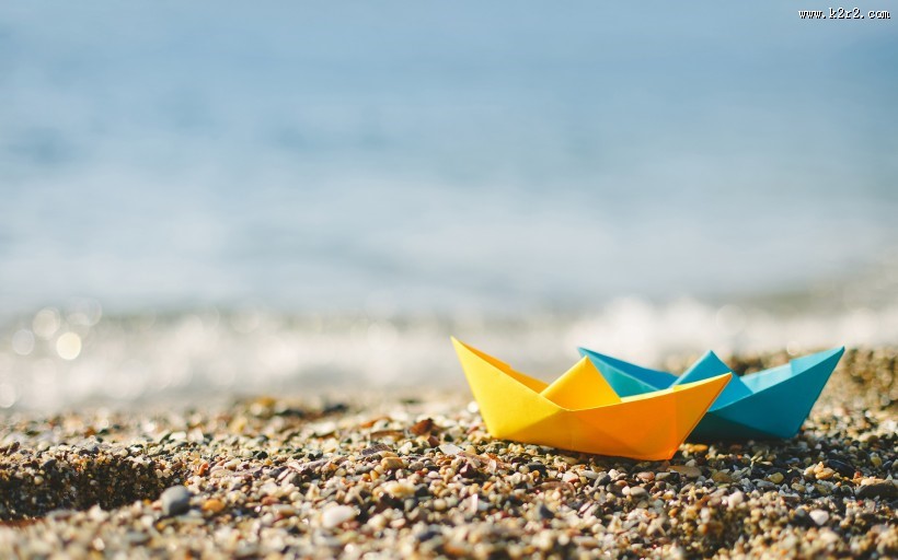 可爱的纸船图片