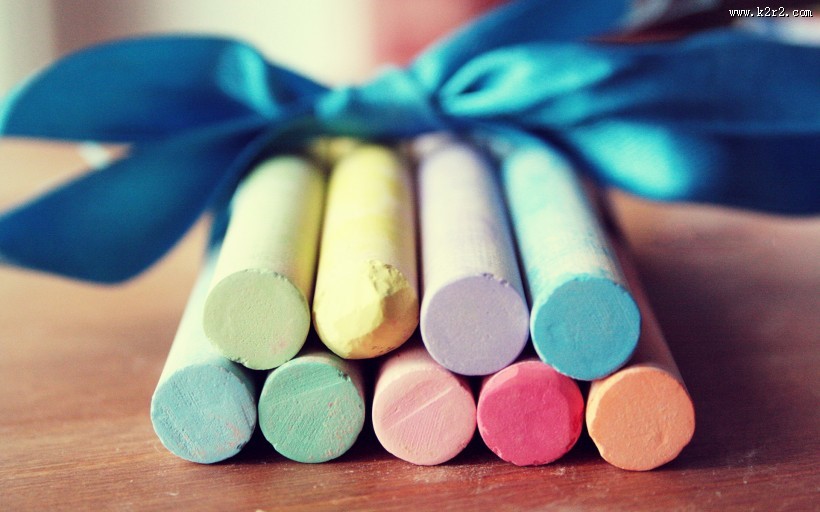 唯美的彩色粉笔图片