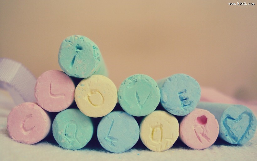 唯美的彩色粉笔图片