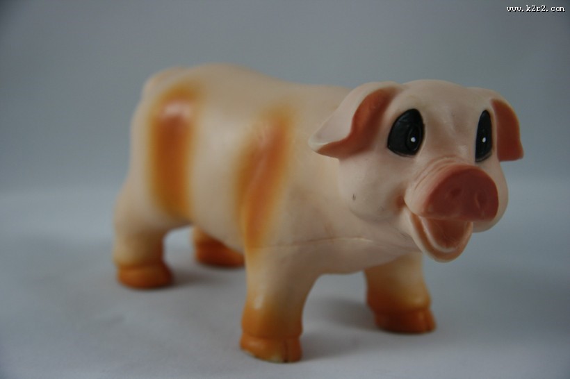 小猪玩具图片