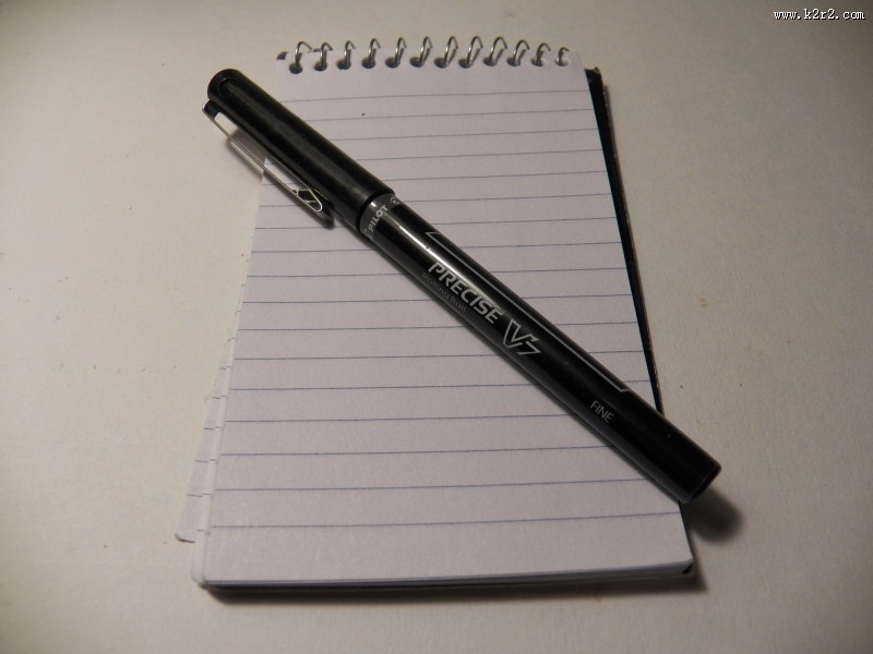 办公用笔和笔记本图片