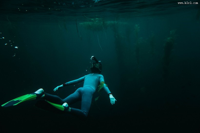 潜水运动图片