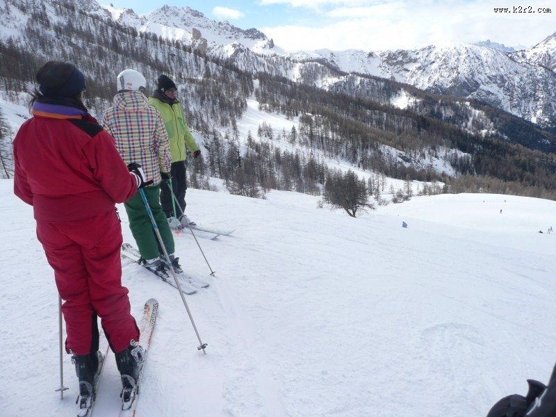 户外滑雪运动图片