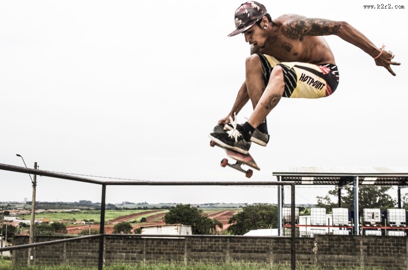 难度超大的滑板运动图片