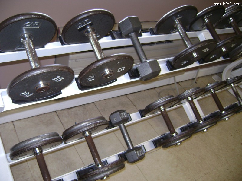 健康运动器材哑铃图片