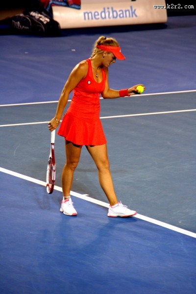 紧张刺激的网球运动图片大全