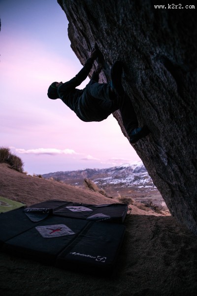 极限运动攀岩图片