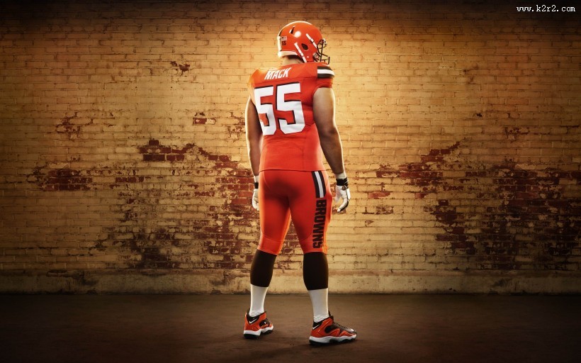 橄榄球运动装备图片