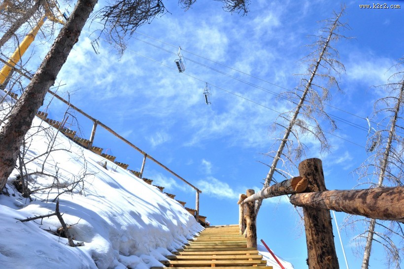 高山滑雪场图片