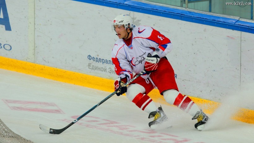 冰上曲棍球比赛图片