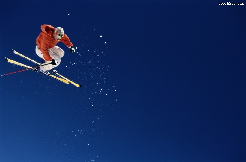 高清滑雪运动图片