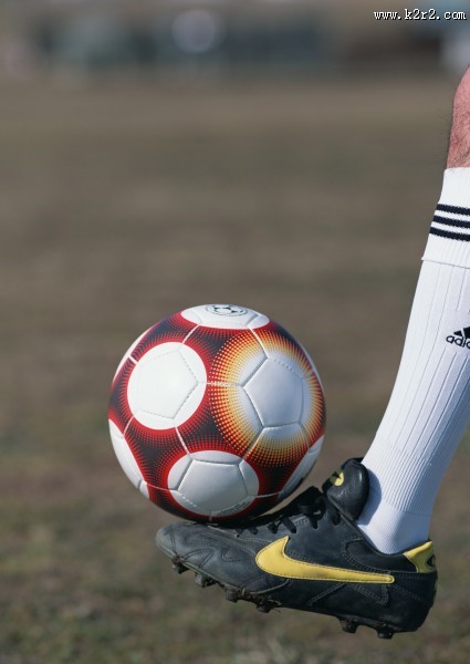 足球运动用品图片