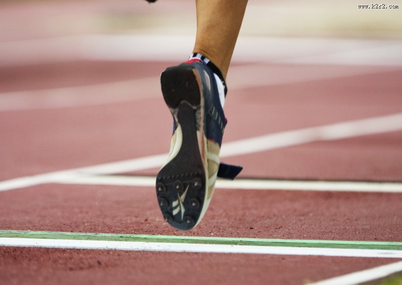 运动员赛跑图片大全