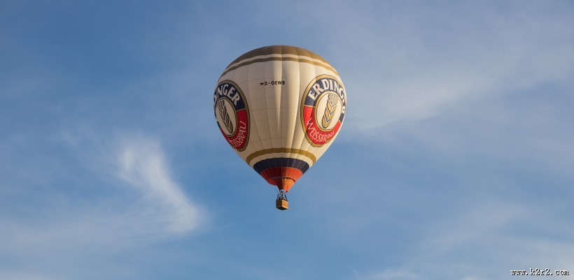 空中的热气球图片大全