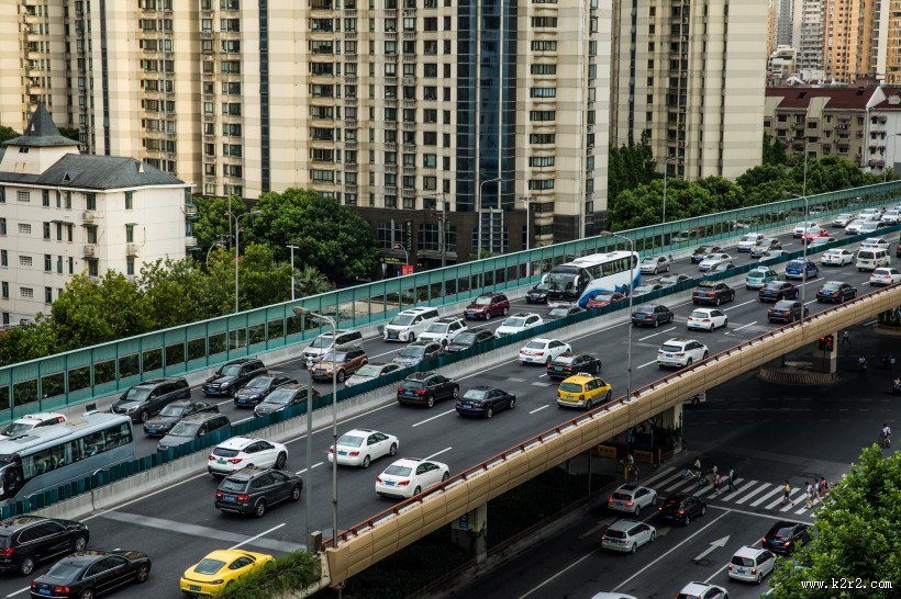拥堵的城市交通图片大全