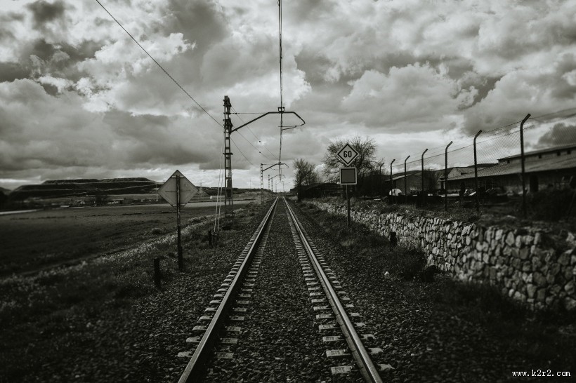 火车铁轨的图片