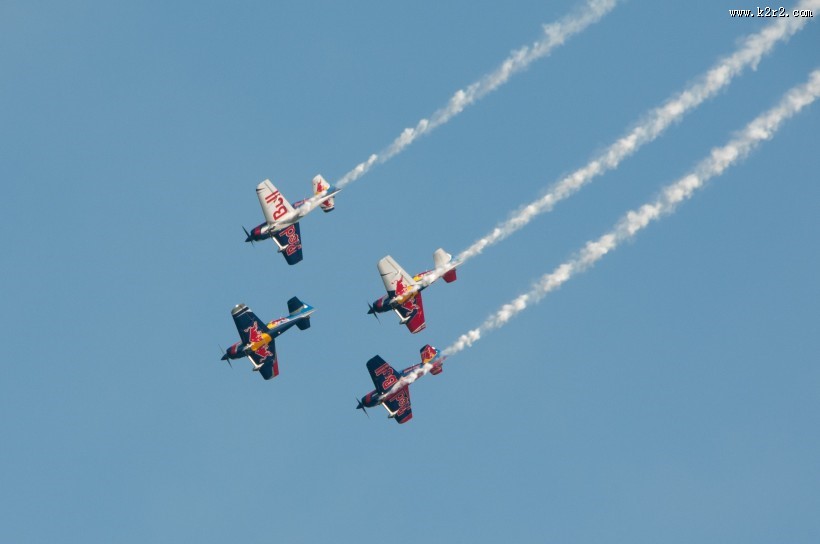 飞机飞行表演图片大全