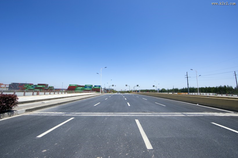 城市道路风景图片