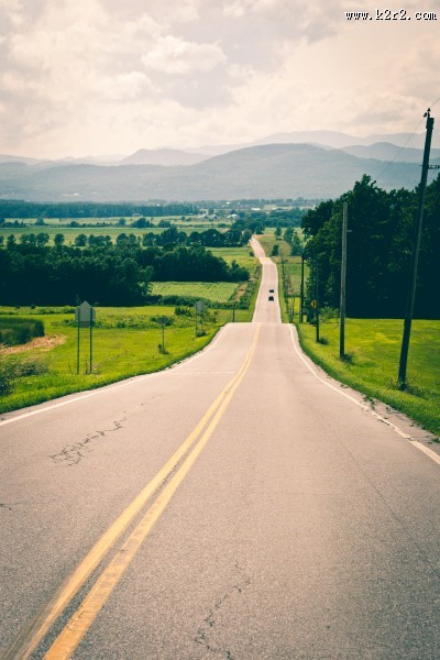 平坦的公路图片大全