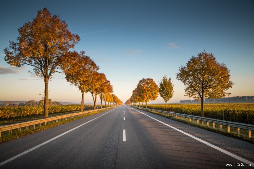 平坦的公路图片大全