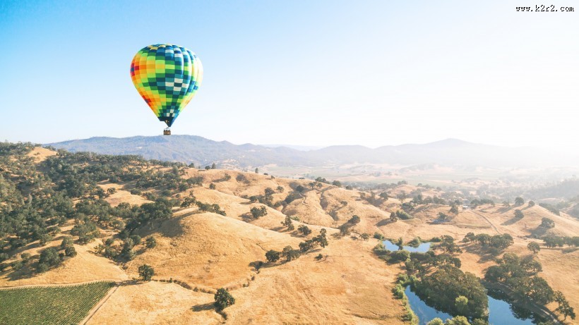 空中的热气球图片大全