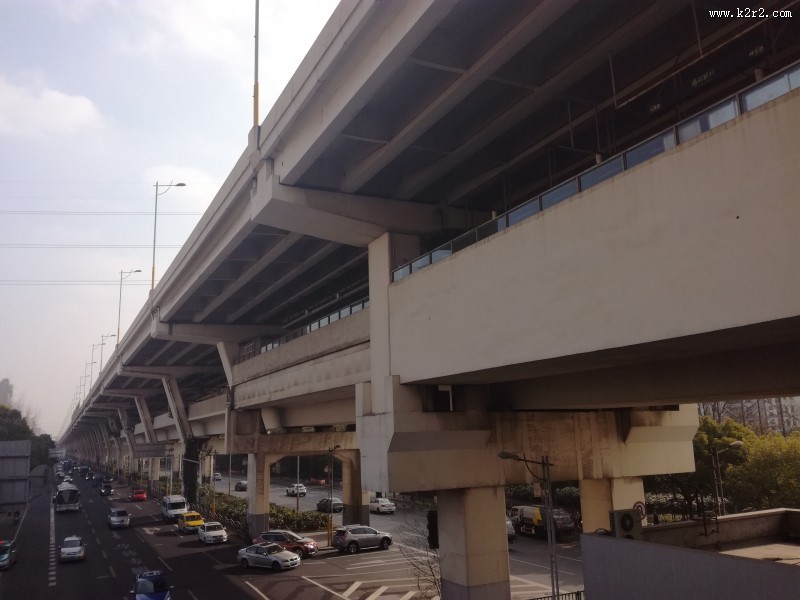 四通八达的高架桥图片