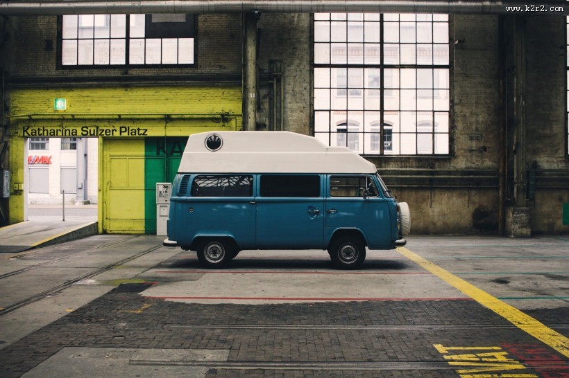 老款怀旧的巴士图片大全