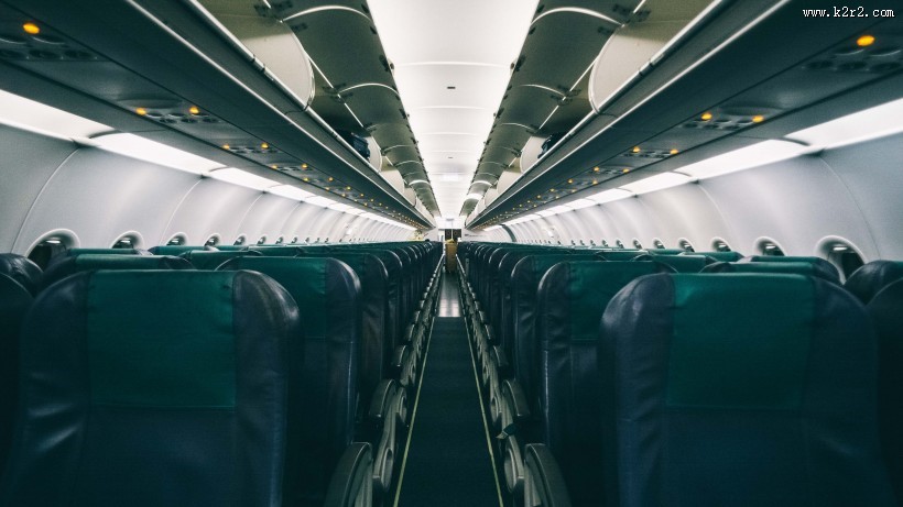 飞机机舱图片