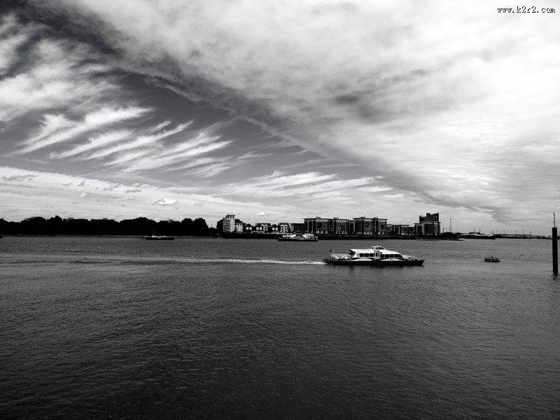 豪华的游艇图片