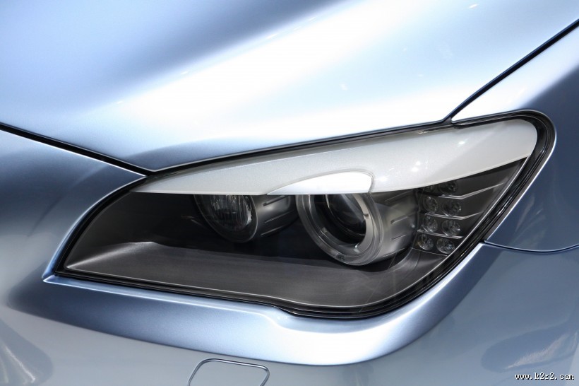 时尚的汽车灯图片