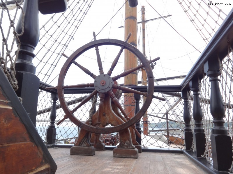 圆圆的航海舵图片大全