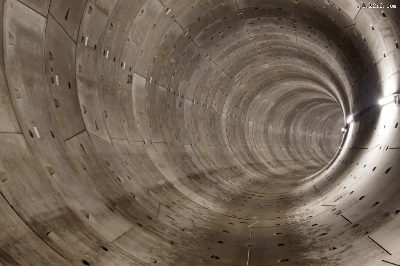 长长的洞口和隧道图片