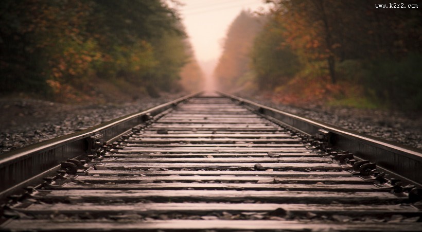 唯美铁路铁轨图片