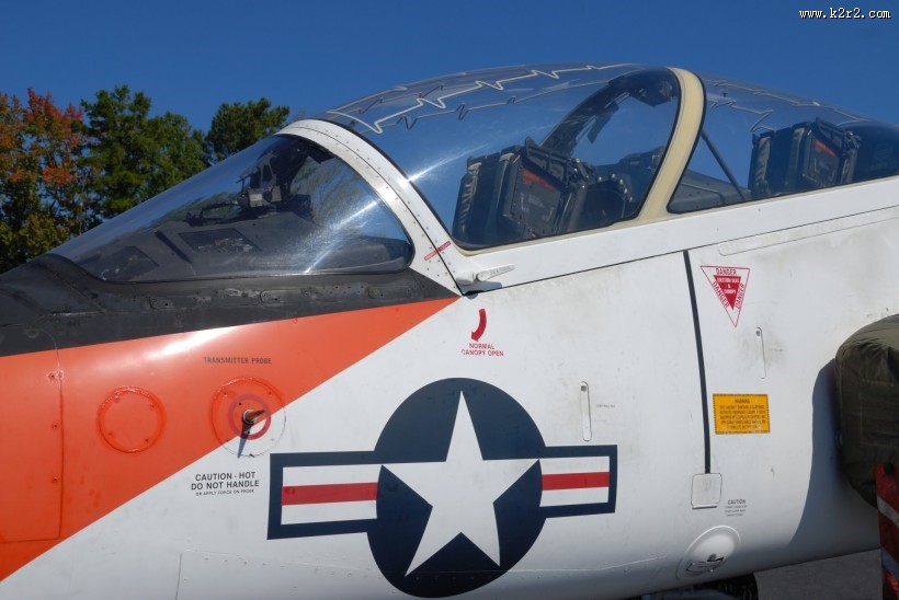 飞机驾驶舱图片