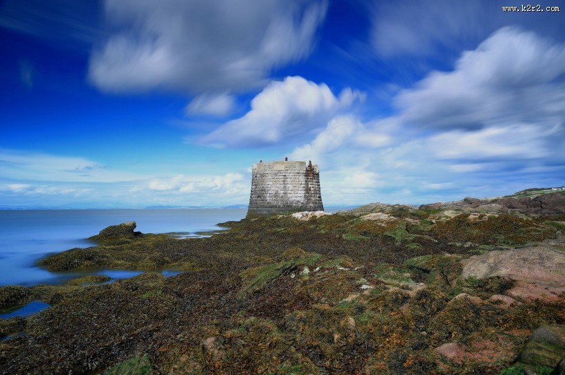 海滩航标风景图片