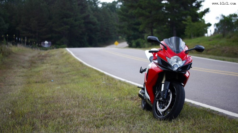 铃木摩托车图片