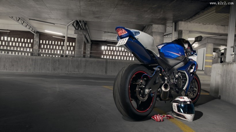 铃木摩托车图片