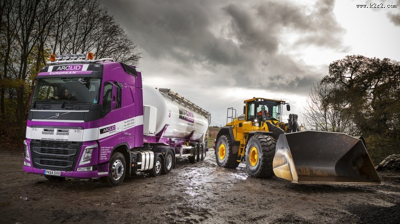 沃尔沃重型卡车图片