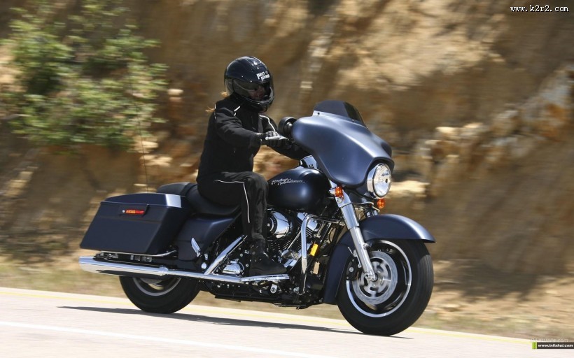 哈雷戴维森摩托车图片