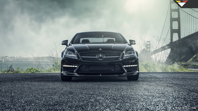 黑色奔驰CLS63图片